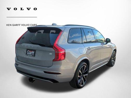 2023 Volvo XC90 Recharge Plug-In Hybrid T8 Ultimate Dark Theme 7-Seater