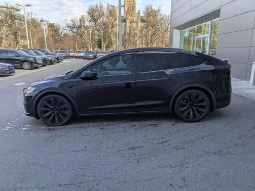 2022 Tesla Model X Dual Motor All-Wheel Drive