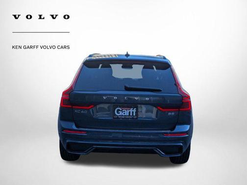 2026 Volvo XC60 B5 Plus