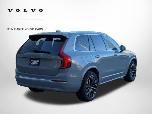 2026 Volvo XC90 B6 Plus 7-Seater