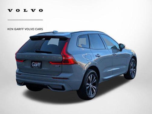 2025 Volvo XC60 B5 Core