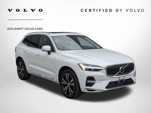 2022 Volvo XC60 Recharge Plug-In Hybrid T8 Inscription