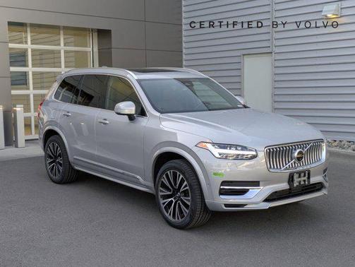 2023 Volvo XC90 Recharge Plug-In Hybrid T8 Plus Bright Theme 7-Seater