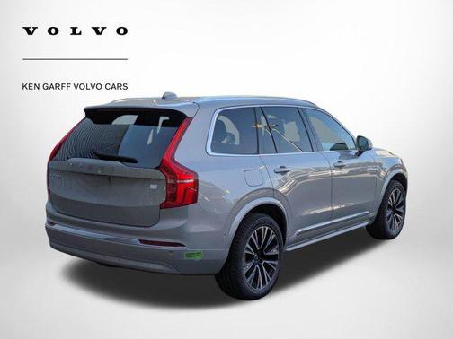 2023 Volvo XC90 Recharge Plug-In Hybrid T8 Plus Bright Theme 7-Seater