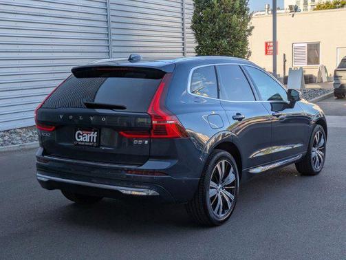 2023 Volvo XC60 B5 Plus Bright Theme