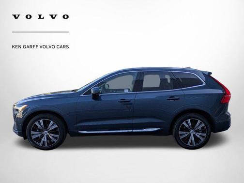 2023 Volvo XC60 B5 Plus Bright Theme