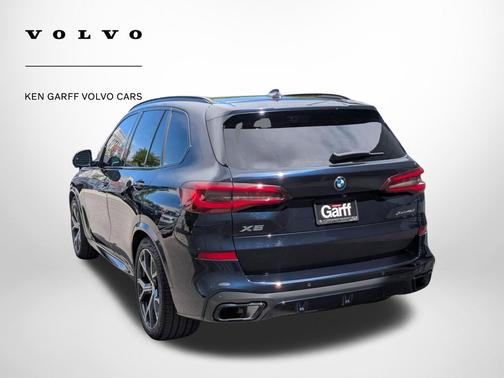 Carbon Black Metallic 2023 BMW X5 xDrive40i