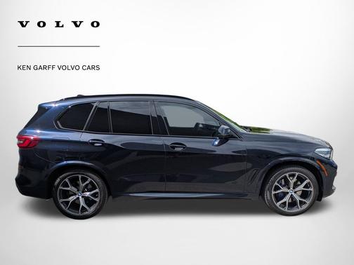 Carbon Black Metallic 2023 BMW X5 xDrive40i