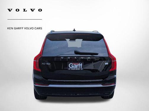2023 Volvo XC90 Recharge Plug-In Hybrid T8 Plus Bright Theme 7-Seater