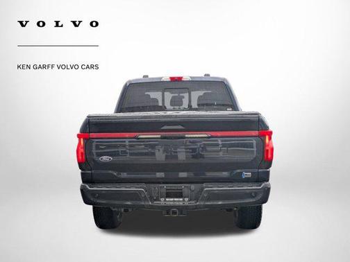 2022 Ford F-150 Lightning LARIAT