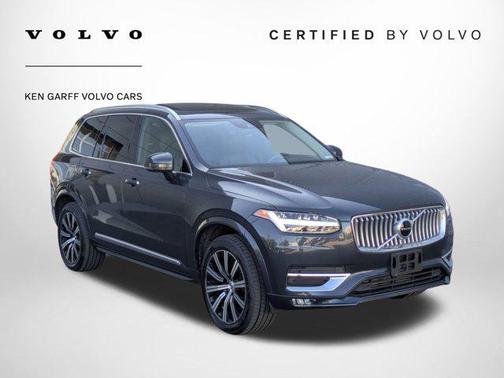 2022 Volvo XC90 T6 Inscription