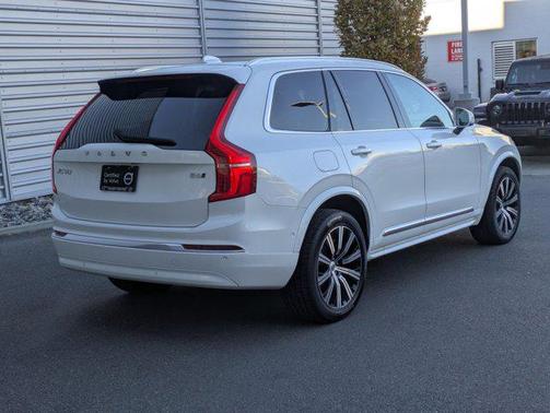 2025 Volvo XC90 B6 Plus 7-Seater