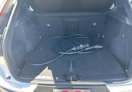 Crystal White Metallic 2023 Volvo XC40 Recharge Pure Electric Twin Ultimate
