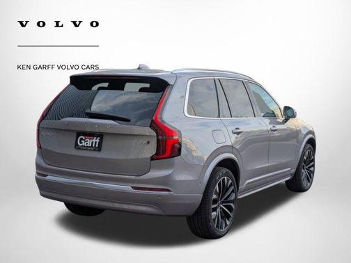 2026 Volvo XC90 B6 Plus 7-Seater