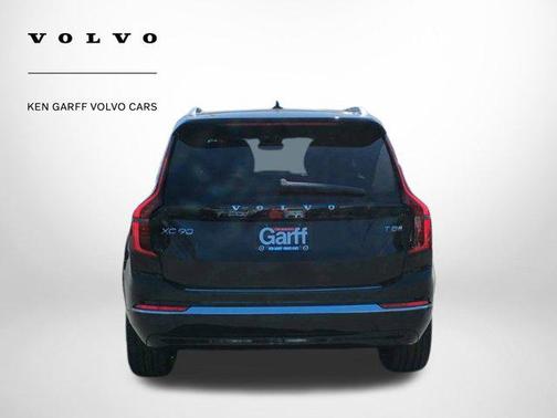 2025 Volvo XC90 Plug-In Hybrid T8 Plus 7-Seater