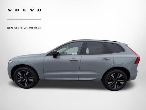 Vapour Grey Metallic 2026 Volvo XC60 B5 Core