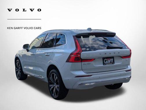 2022 Volvo XC60 Recharge Plug-In Hybrid T8 Inscription