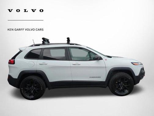 2017 Jeep Cherokee Trailhawk