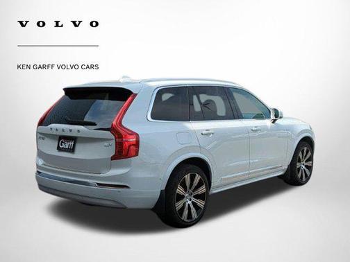 2022 Volvo XC90 Recharge Plug-In Hybrid T8 Inscription 7 Passenger