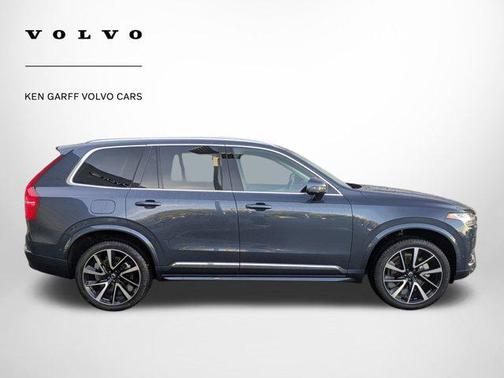 2024 Volvo XC90 B5 Plus Bright Theme