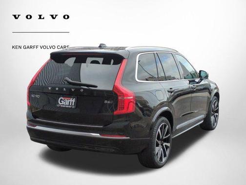2025 Volvo XC90 B6 Plus 7-Seater