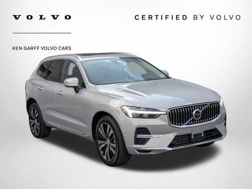 2023 Volvo XC60 Recharge Plug-In Hybrid T8 Ultimate Bright Theme