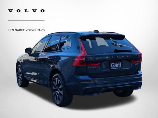 2025 Volvo XC60 B5 Plus