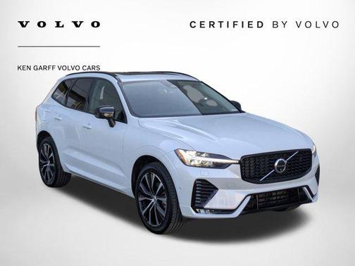 2025 Volvo XC60 B5 Plus