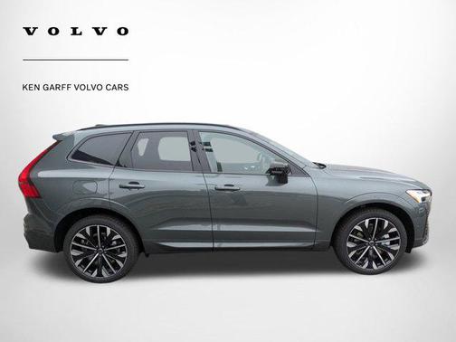 2026 Volvo XC60 B5 Ultra