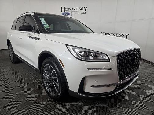 pristine white metallic tri-coat 2026 Lincoln Corsair Reserve