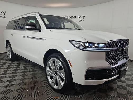 2025 Lincoln Navigator Reserve