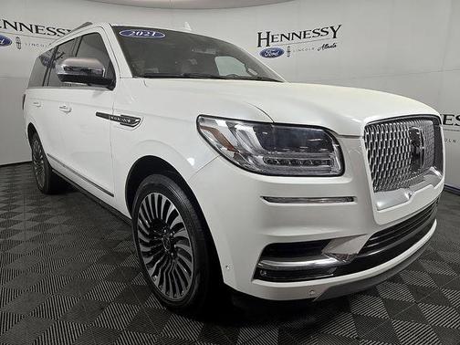 Pristine White 2021 Lincoln Navigator Black Label