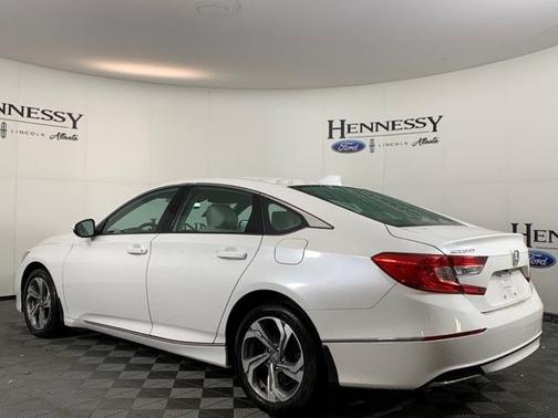 Photo 3 of 33 of 2020 Honda Accord EX-L