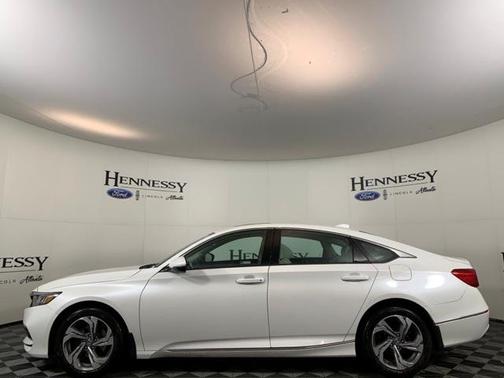 Photo 2 of 33 of 2020 Honda Accord EX-L