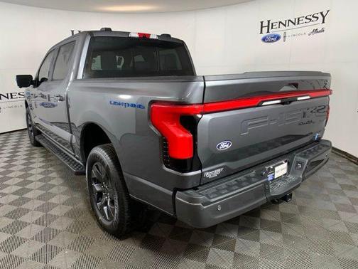 2025 Ford F-150 Lightning LARIAT