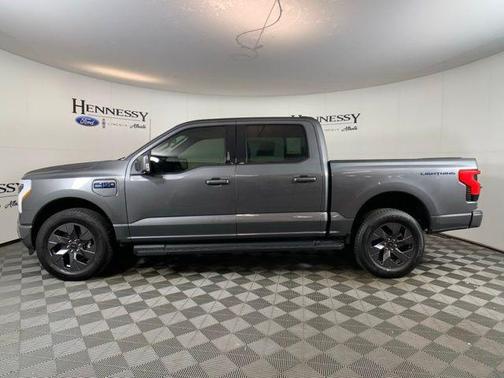 2025 Ford F-150 Lightning LARIAT