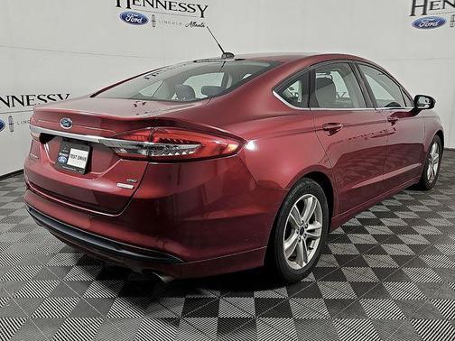 Ruby Red Metallic Tinted Clearcoat 2018 Ford Fusion SE