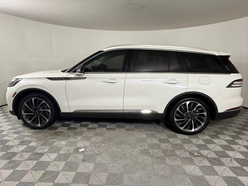 2025 Lincoln Aviator Reserve AWD