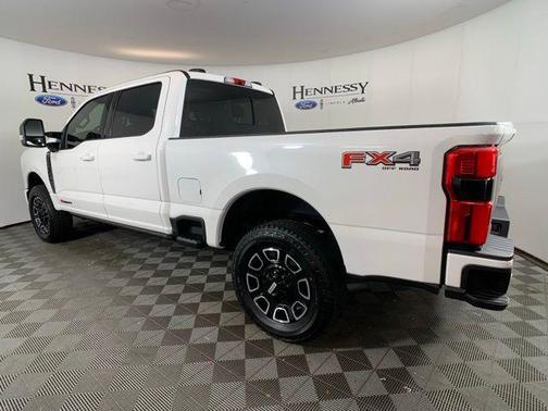 2025 Ford F-350 Platinum