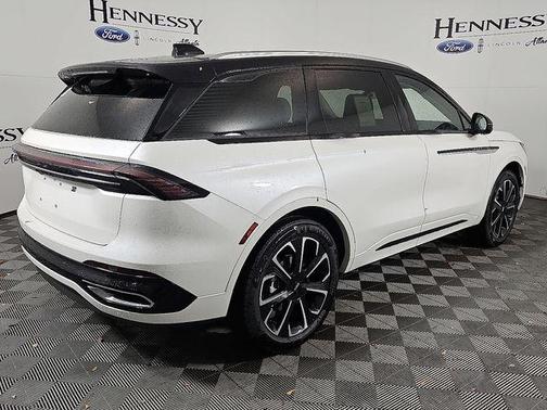 2026 Lincoln Nautilus Reserve