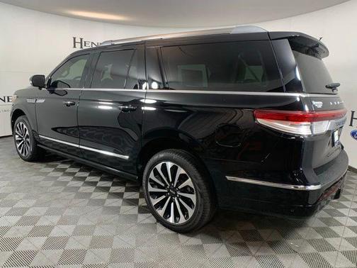 2024 Lincoln Navigator Reserve
