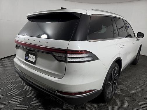 2025 Lincoln Aviator Reserve
