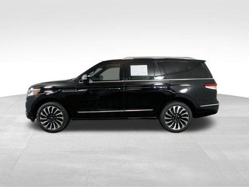 2023 Lincoln Navigator Black Label
