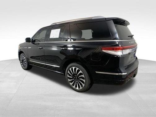 2023 Lincoln Navigator Black Label