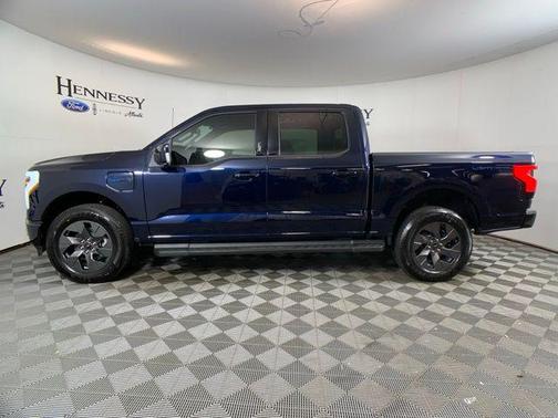 2025 Ford F-150 Lightning LARIAT