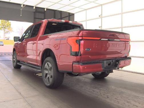 2023 Ford F-150 Lightning LARIAT
