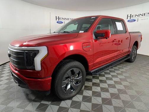 2023 Ford F-150 Lightning LARIAT