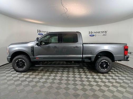 2025 Ford F-250 Platinum