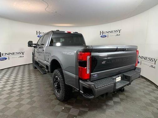 2025 Ford F-250 Platinum