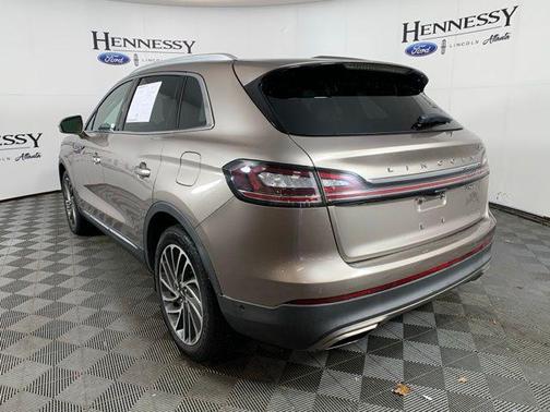 2020 Lincoln Nautilus Reserve
